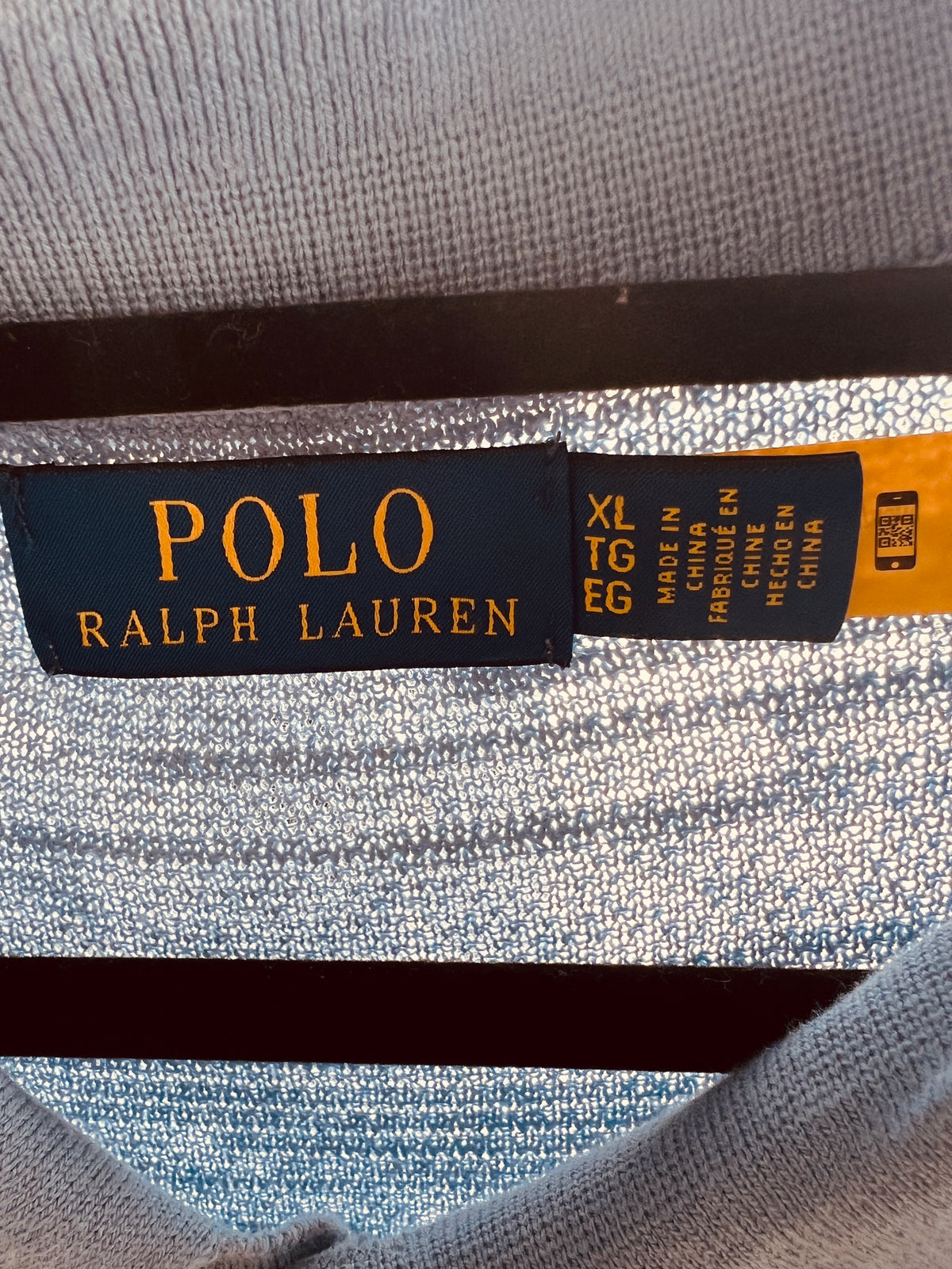 Lightweight polo shirt
